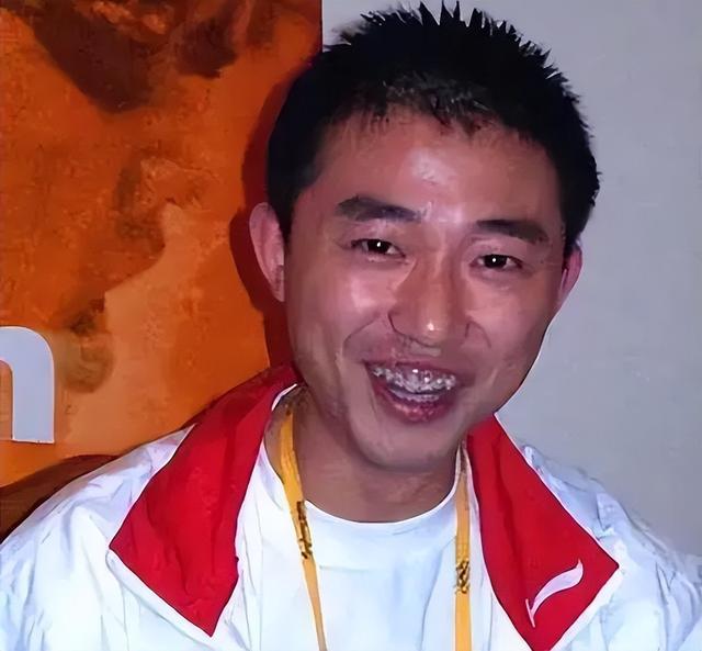 kaiyun-和王励勤是黄金搭档，如今定居上海是大学副院长，一家三口很幸福